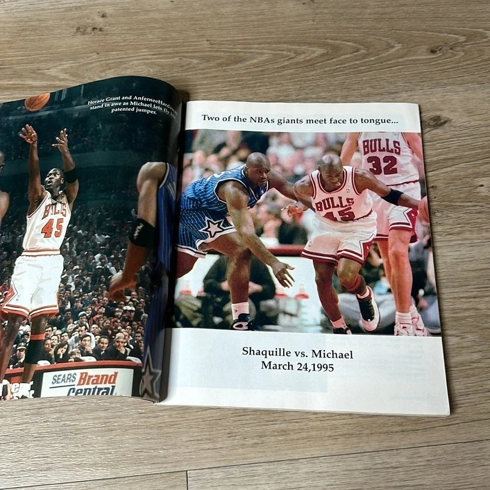 SALE 5/$25 📦 Vtg Michael Jordan Returns In Your Face Again! Collector's Edition